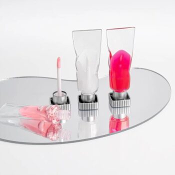 Ultra Light Lip Oil - Pomegranate